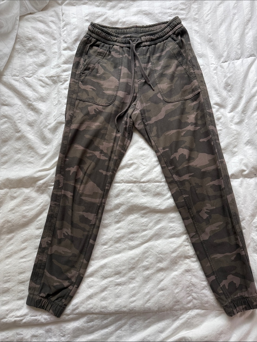 Athleta Women’s Camo Joggers in Olive Green and Gray